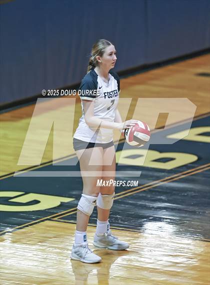 Thumbnail 3 in Foster vs. Stratford (UIL Volleyball 6A D2 Area) photogallery.