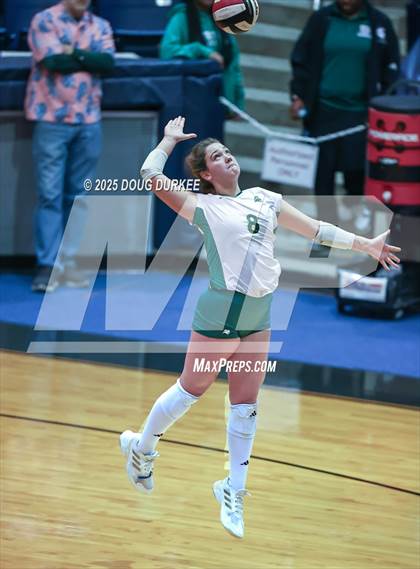 Thumbnail 2 in Foster vs. Stratford (UIL Volleyball 6A D2 Area) photogallery.