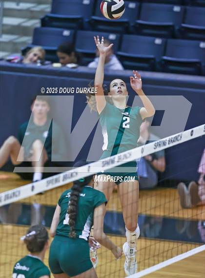 Thumbnail 2 in Foster vs. Stratford (UIL Volleyball 6A D2 Area) photogallery.