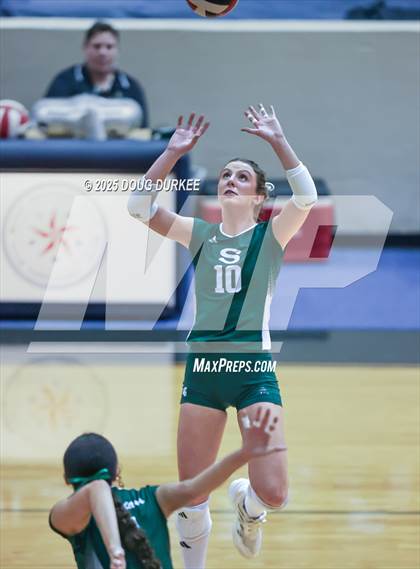 Thumbnail 2 in Foster vs. Stratford (UIL Volleyball 6A D2 Area) photogallery.