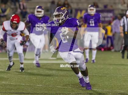 Thumbnail 2 in Nation Ford @ Northwestern photogallery.