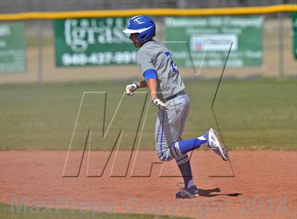 Thumbnail 1 in Sanger vs. Gunter (Gunter/Pilot Point Classic) photogallery.