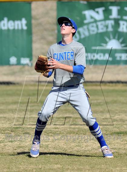 Thumbnail 3 in Sanger vs. Gunter (Gunter/Pilot Point Classic) photogallery.