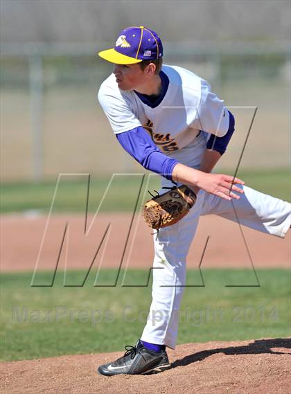 Thumbnail 2 in Sanger vs. Gunter (Gunter/Pilot Point Classic) photogallery.