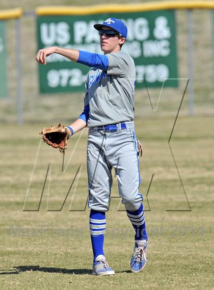 Thumbnail 2 in Sanger vs. Gunter (Gunter/Pilot Point Classic) photogallery.