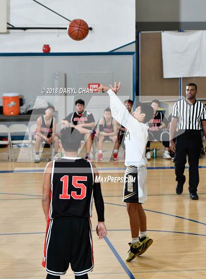 Thumbnail 2 in Sierra Vista vs Bassett (Baldwin Park Tournament) photogallery.