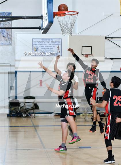 Thumbnail 2 in Sierra Vista vs Bassett (Baldwin Park Tournament) photogallery.
