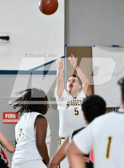 Thumbnail 3 in Sierra Vista vs Bassett (Baldwin Park Tournament) photogallery.