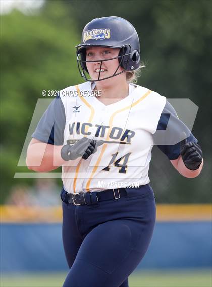 Thumbnail 3 in Fairport @ Victor (Section 5 Class AA Semifinal) photogallery.