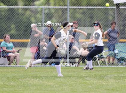 Thumbnail 3 in Fairport @ Victor (Section 5 Class AA Semifinal) photogallery.