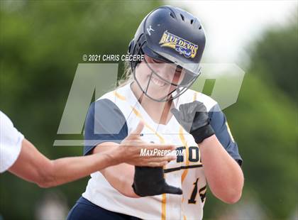 Thumbnail 1 in Fairport @ Victor (Section 5 Class AA Semifinal) photogallery.