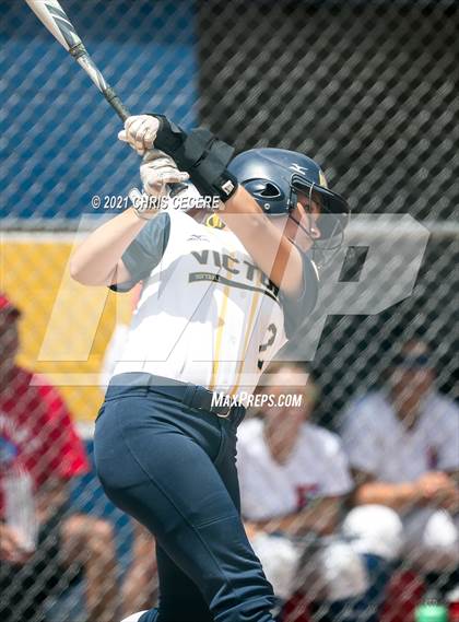 Thumbnail 2 in Fairport @ Victor (Section 5 Class AA Semifinal) photogallery.