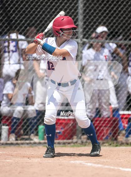 Thumbnail 2 in Fairport @ Victor (Section 5 Class AA Semifinal) photogallery.