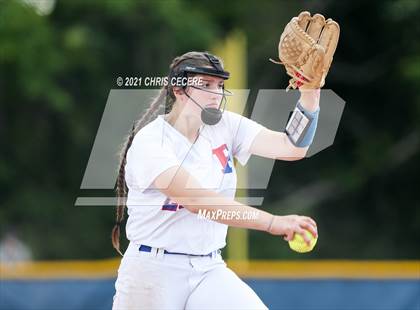 Thumbnail 2 in Fairport @ Victor (Section 5 Class AA Semifinal) photogallery.