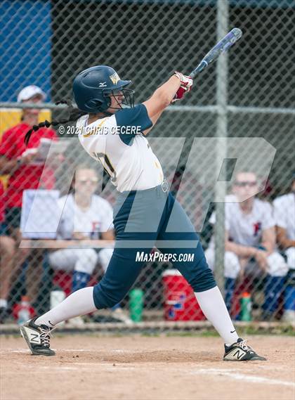 Thumbnail 2 in Fairport @ Victor (Section 5 Class AA Semifinal) photogallery.