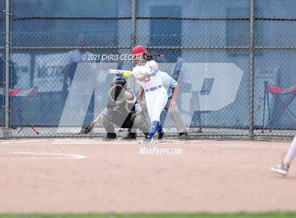 Thumbnail 1 in Fairport @ Victor (Section 5 Class AA Semifinal) photogallery.