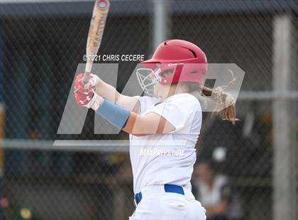 Thumbnail 1 in Fairport @ Victor (Section 5 Class AA Semifinal) photogallery.
