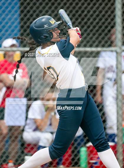 Thumbnail 3 in Fairport @ Victor (Section 5 Class AA Semifinal) photogallery.