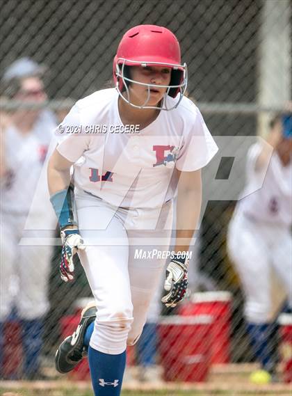 Thumbnail 1 in Fairport @ Victor (Section 5 Class AA Semifinal) photogallery.