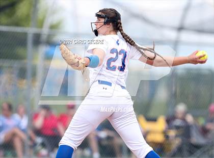 Thumbnail 3 in Fairport @ Victor (Section 5 Class AA Semifinal) photogallery.