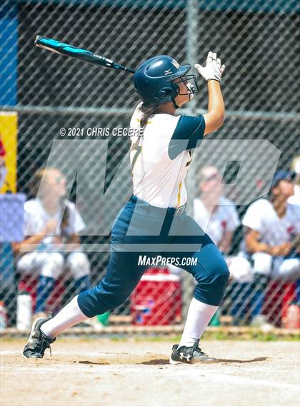 Thumbnail 1 in Fairport @ Victor (Section 5 Class AA Semifinal) photogallery.