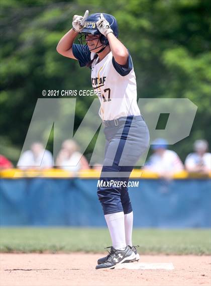Thumbnail 2 in Fairport @ Victor (Section 5 Class AA Semifinal) photogallery.