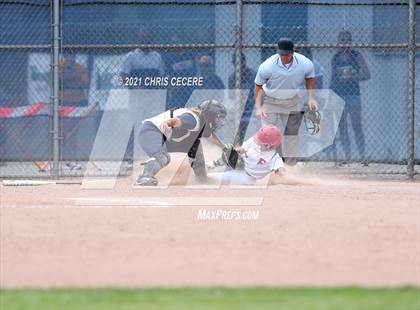 Thumbnail 3 in Fairport @ Victor (Section 5 Class AA Semifinal) photogallery.