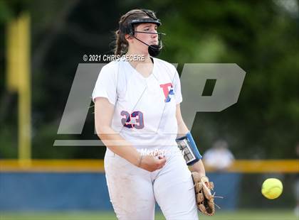 Thumbnail 2 in Fairport @ Victor (Section 5 Class AA Semifinal) photogallery.