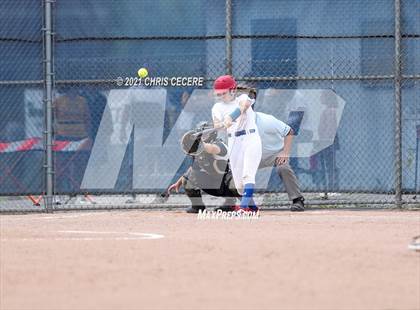 Thumbnail 3 in Fairport @ Victor (Section 5 Class AA Semifinal) photogallery.