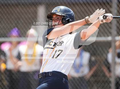 Thumbnail 1 in Fairport @ Victor (Section 5 Class AA Semifinal) photogallery.
