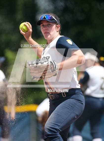 Thumbnail 1 in Fairport @ Victor (Section 5 Class AA Semifinal) photogallery.