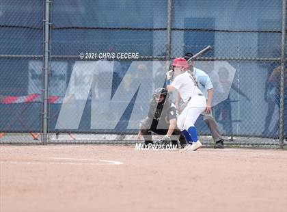 Thumbnail 3 in Fairport @ Victor (Section 5 Class AA Semifinal) photogallery.