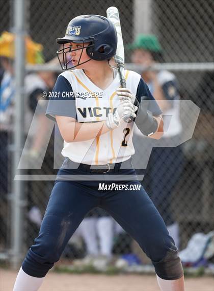 Thumbnail 2 in Fairport @ Victor (Section 5 Class AA Semifinal) photogallery.