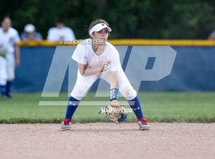 Thumbnail 2 in Fairport @ Victor (Section 5 Class AA Semifinal) photogallery.