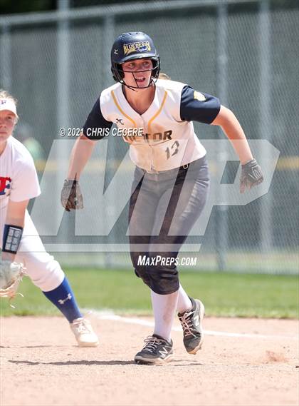 Thumbnail 3 in Fairport @ Victor (Section 5 Class AA Semifinal) photogallery.