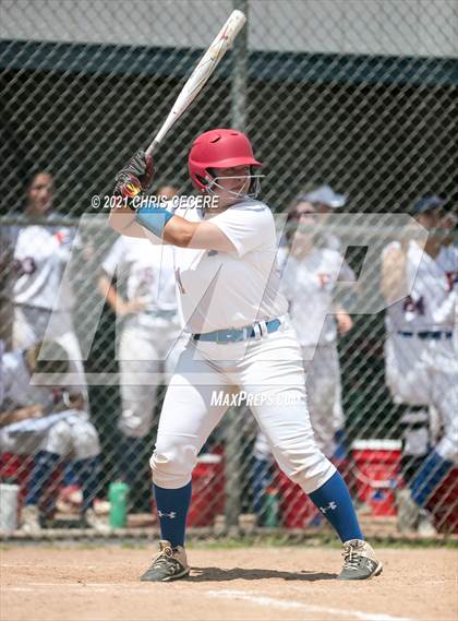 Thumbnail 2 in Fairport @ Victor (Section 5 Class AA Semifinal) photogallery.