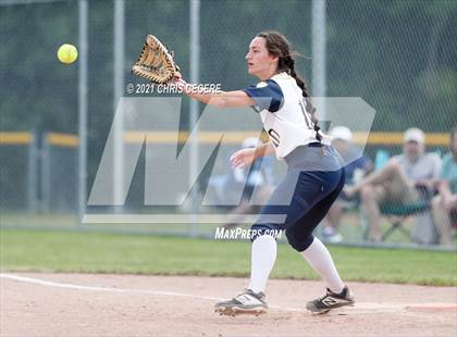 Thumbnail 3 in Fairport @ Victor (Section 5 Class AA Semifinal) photogallery.