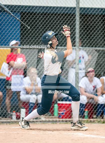 Thumbnail 1 in Fairport @ Victor (Section 5 Class AA Semifinal) photogallery.