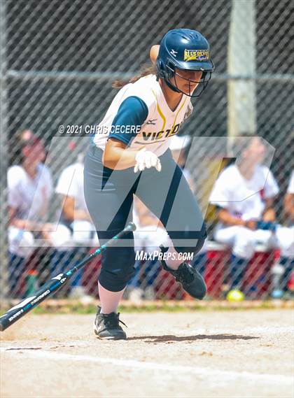 Thumbnail 2 in Fairport @ Victor (Section 5 Class AA Semifinal) photogallery.