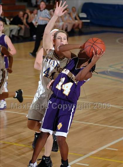 Thumbnail 1 in Clarksville vs Muhlenberg North (Lady Stars Classic) photogallery.