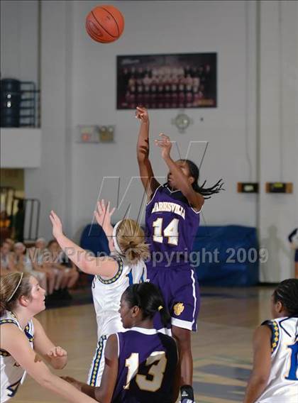 Thumbnail 2 in Clarksville vs Muhlenberg North (Lady Stars Classic) photogallery.