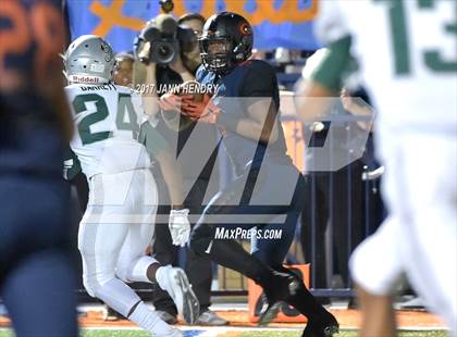 Thumbnail 1 in De La Salle @ Bishop Gorman photogallery.
