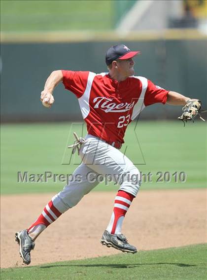 Thumbnail 1 in THSBA All-Stars 4A-5A (North vs South) photogallery.