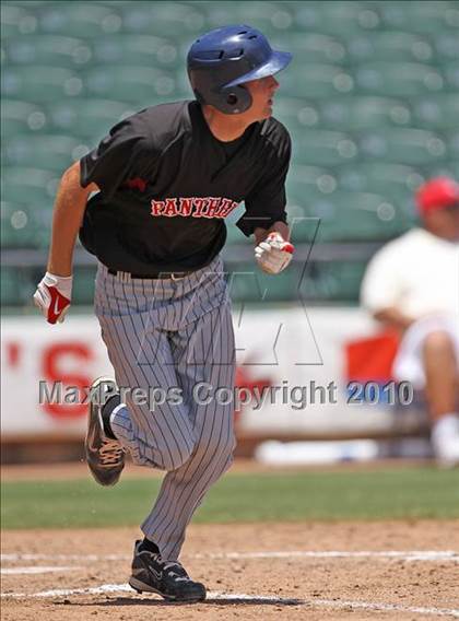 Thumbnail 1 in THSBA All-Stars 4A-5A (North vs South) photogallery.