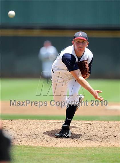 Thumbnail 3 in THSBA All-Stars 4A-5A (North vs South) photogallery.