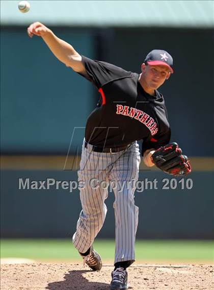 Thumbnail 1 in THSBA All-Stars 4A-5A (North vs South) photogallery.