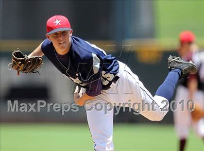 Thumbnail 3 in THSBA All-Stars 4A-5A (North vs South) photogallery.