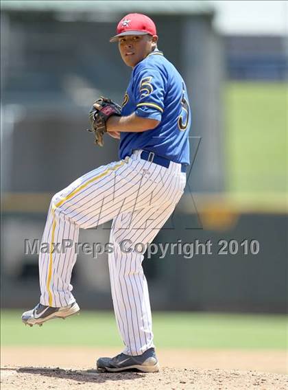 Thumbnail 2 in THSBA All-Stars 4A-5A (North vs South) photogallery.