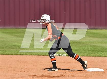 Thumbnail 3 in Brookland vs Nashville (AAA 4A State Playoff 1st Round) photogallery.