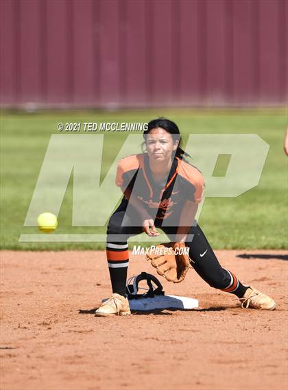 Thumbnail 3 in Brookland vs Nashville (AAA 4A State Playoff 1st Round) photogallery.